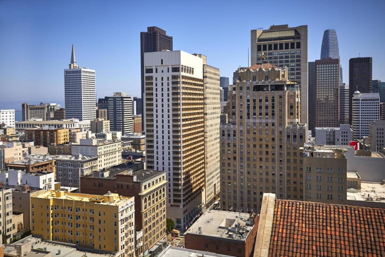 King Bed City View